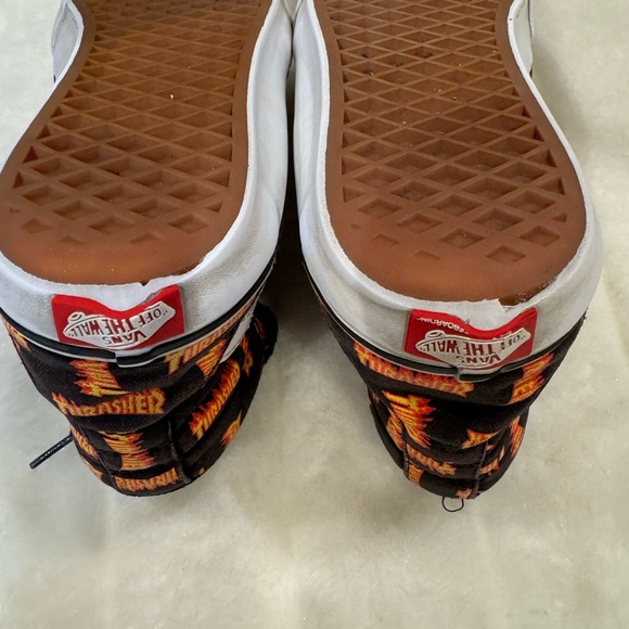 Mens 7.5 Thrasher Vans hi top Sk8 laces up - Picture 8 of 9